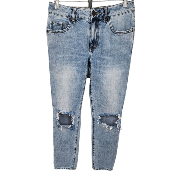 Cabi 100% BF Boyfriend High Rise Relaxed Fit Jean Sandstorm Ripped Light Wash 0 - Picture 2 of 13